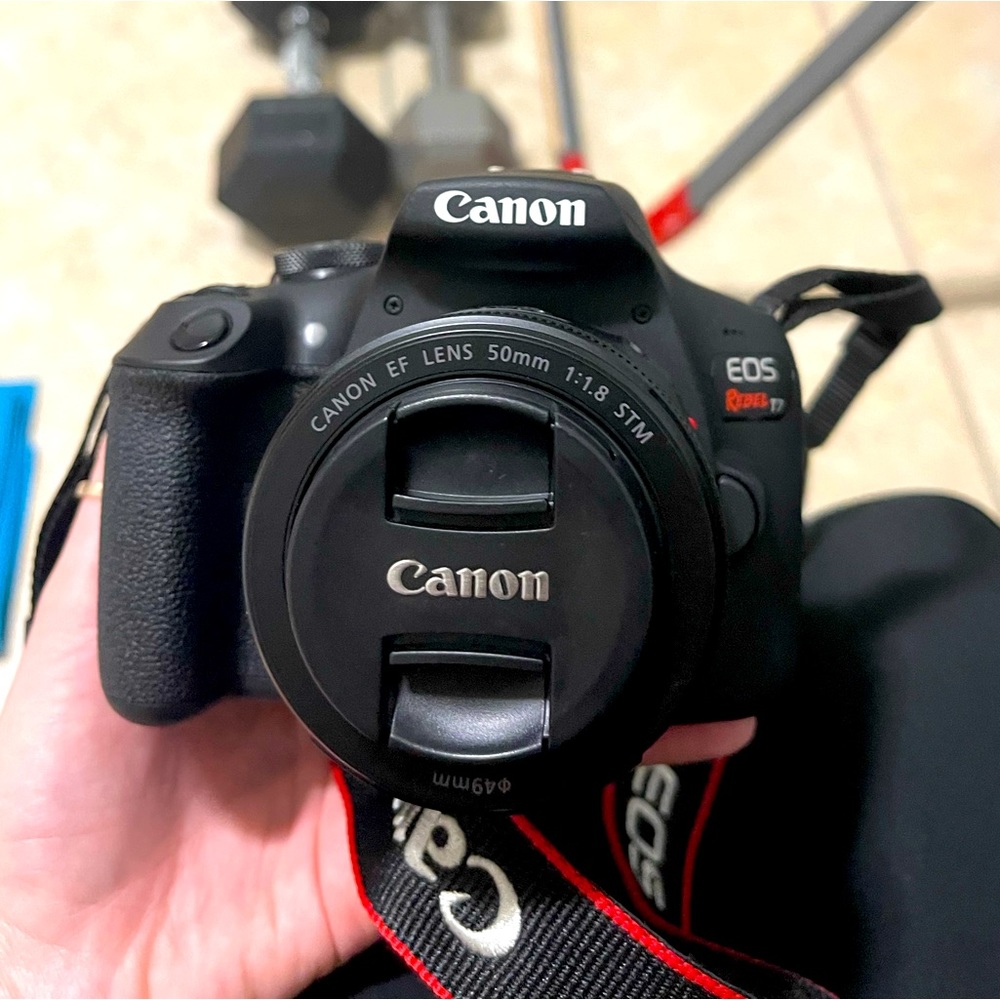 Canon Rebel T7 with 18-55mm and 75-300mm lenses